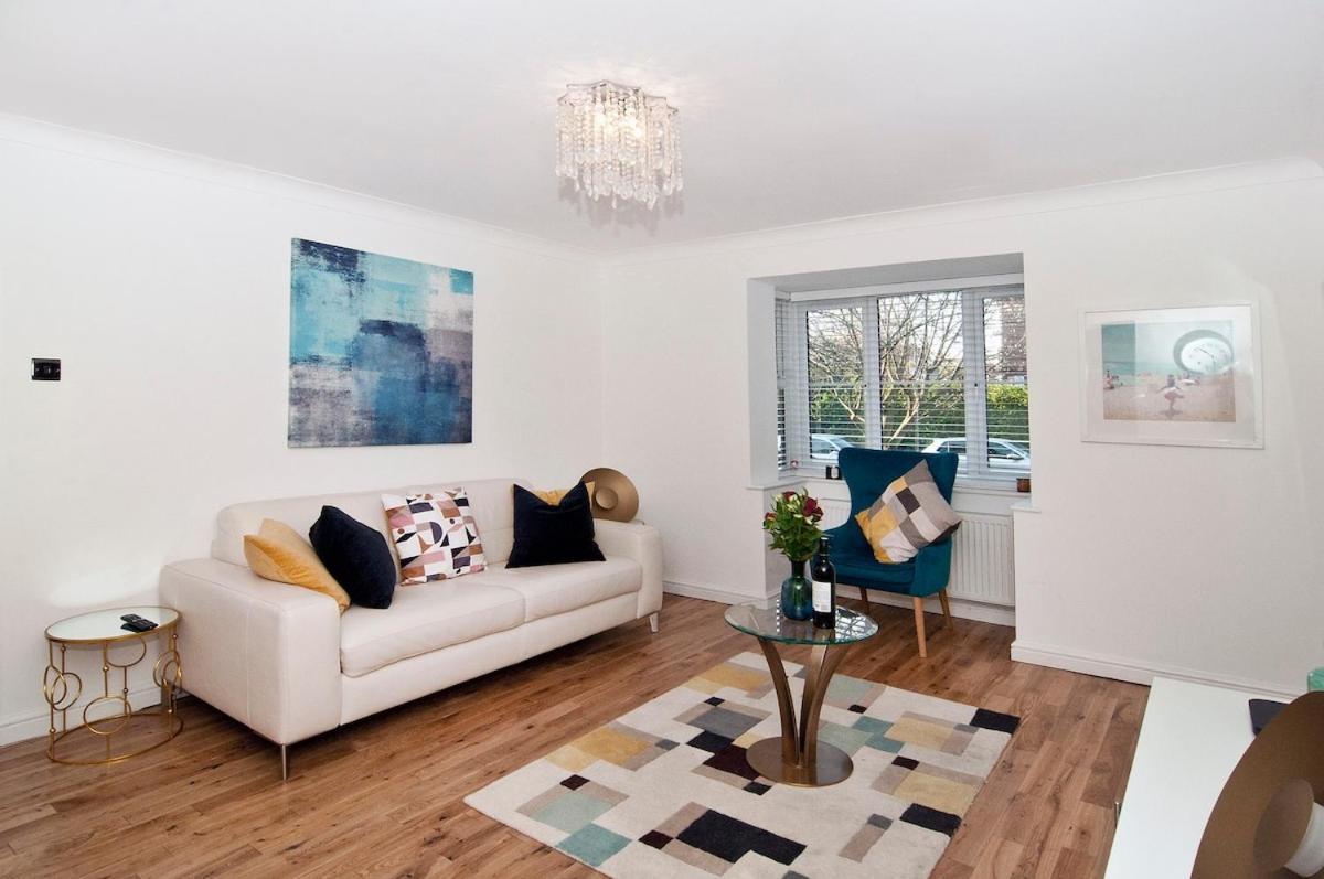 Appartamento Luxurious Zone 2, One Stop Bridge! *