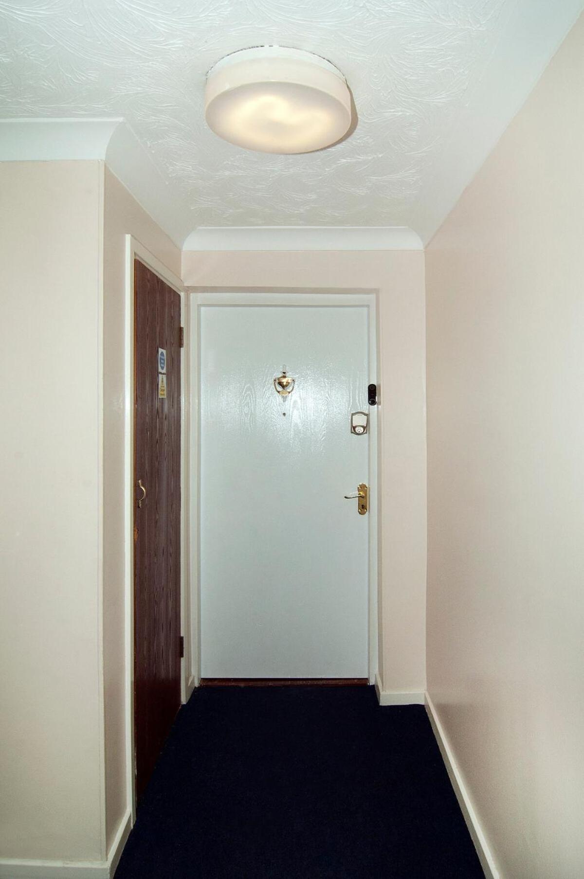 Appartamento Luxurious Zone 2, One Stop Bridge!